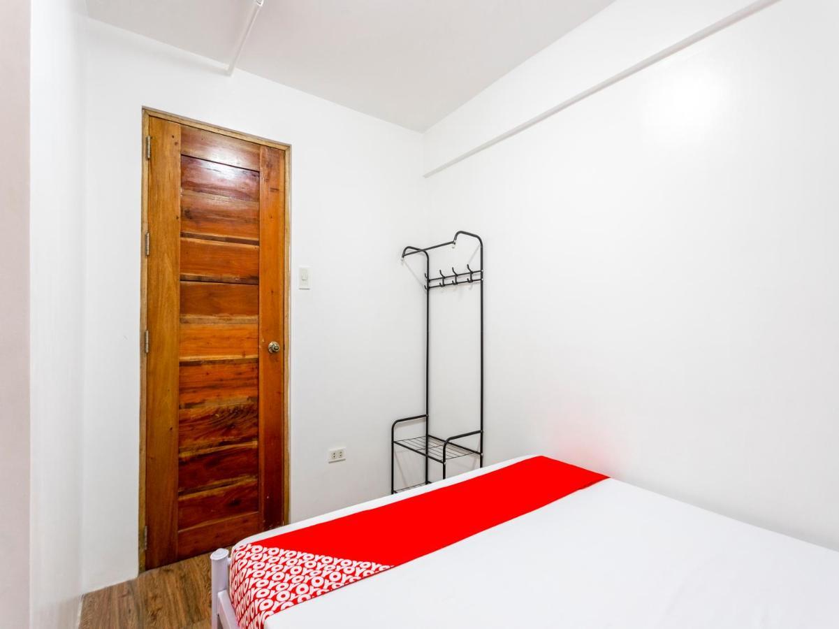 Capital O 806 Pattaui Residences Taguig Ngoại thất bức ảnh