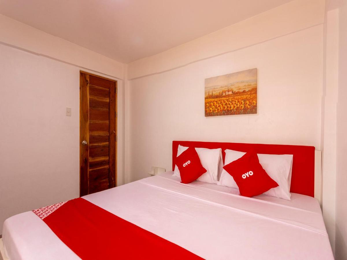 Capital O 806 Pattaui Residences Taguig Ngoại thất bức ảnh