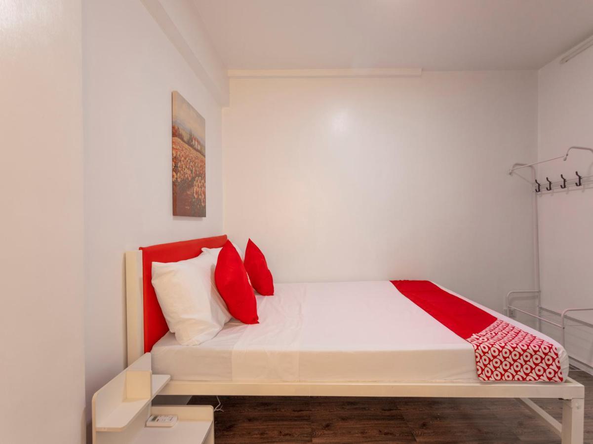 Capital O 806 Pattaui Residences Taguig Ngoại thất bức ảnh